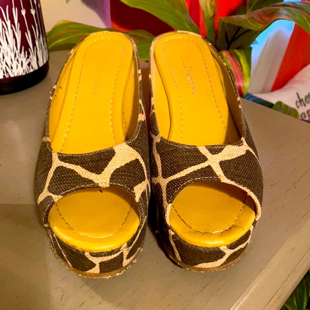 CL by Launday slip on wedge